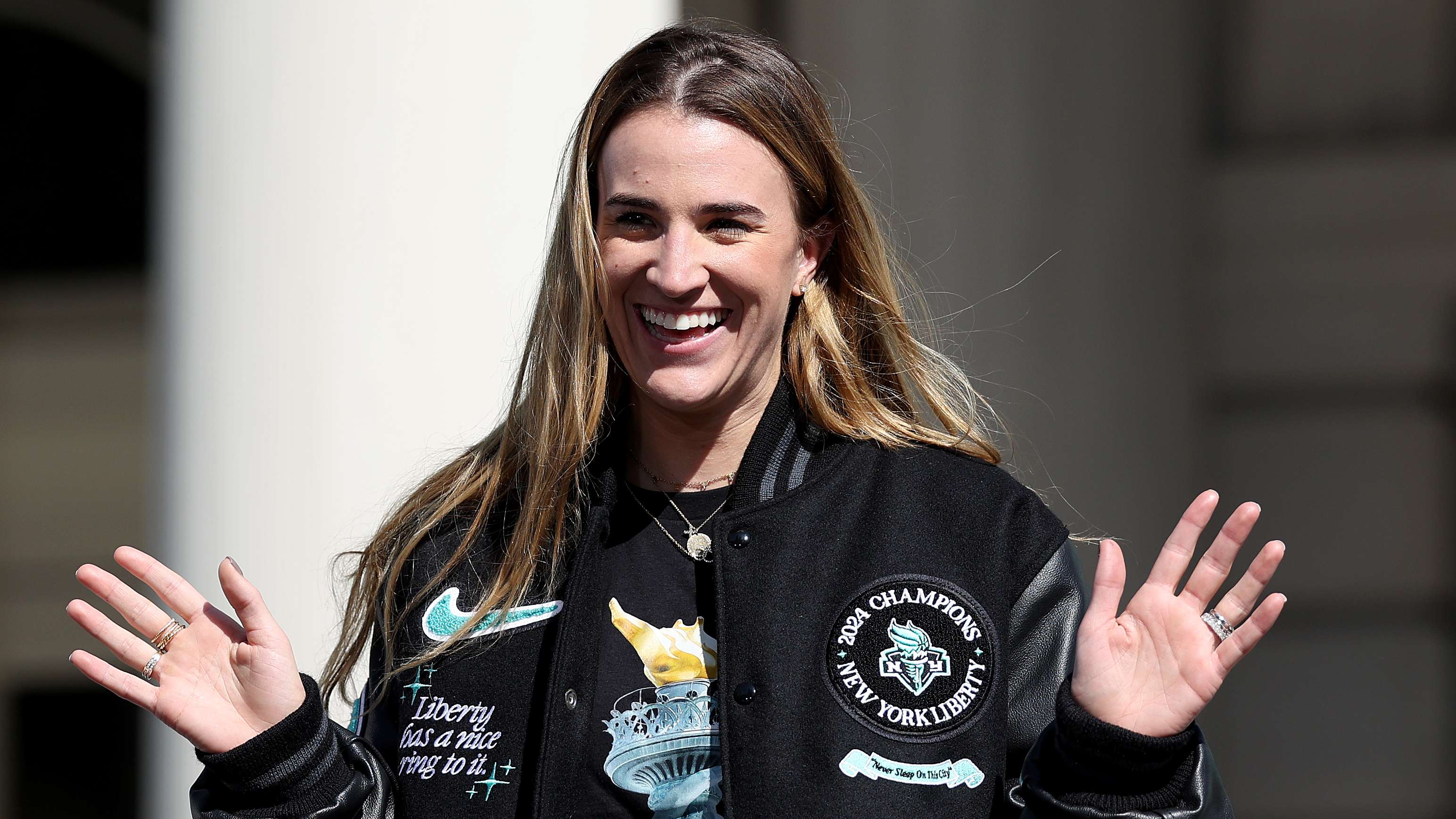 他接受了专 他接受了专